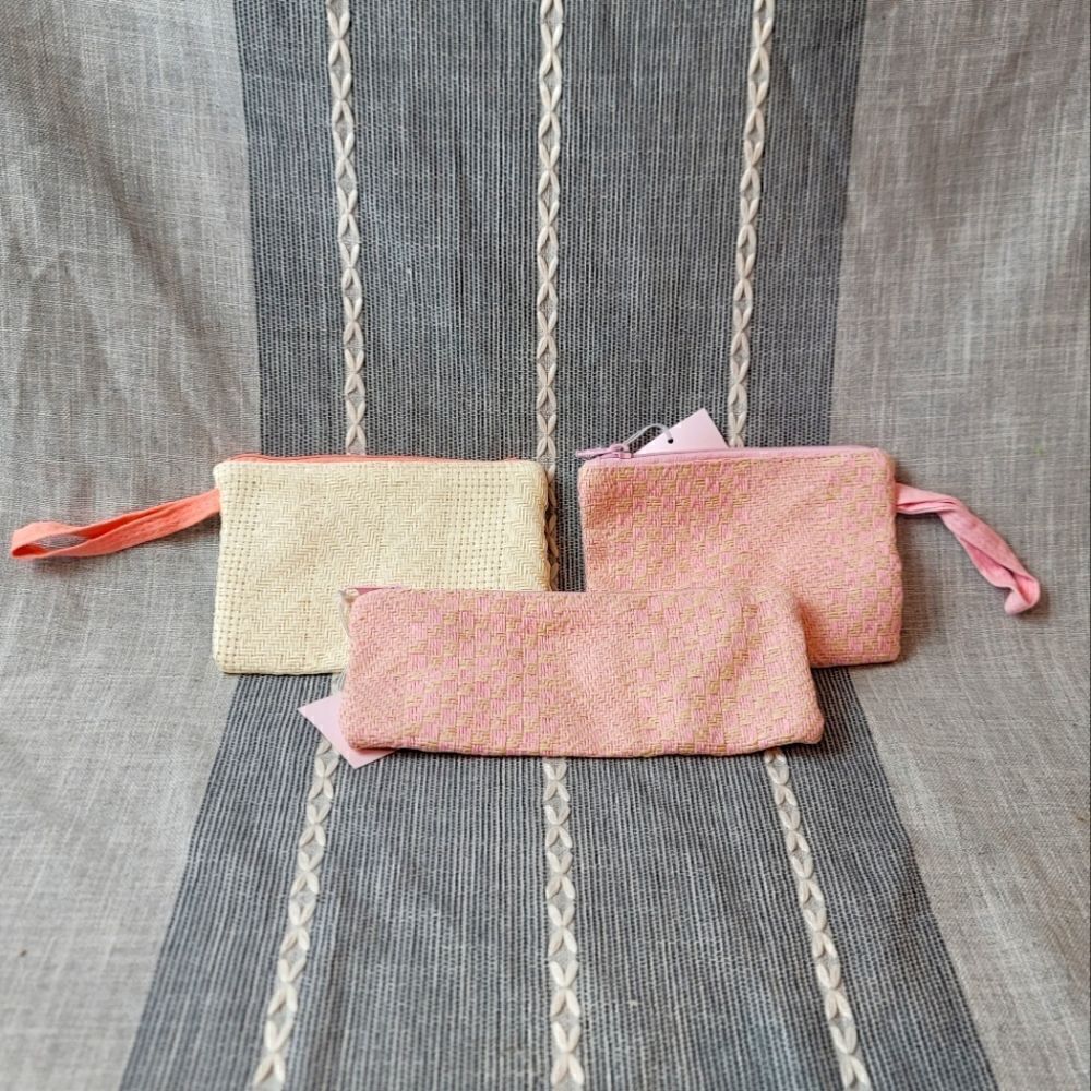 NWT- TALKING OUT OF TURN Straw Pouch Bundle